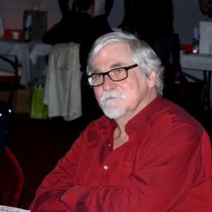 MALAVAL Jean-Paul, présent au Salon du Livre de Royat Chamalières. MALAVAL Jean-Paul, présent au Salon du Livre de Royat Chamalières.
