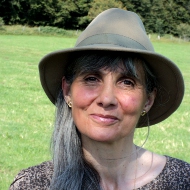 TARDY Nicole, catégorie Premier Roman, présente au Salon du Livre de Royat Chamalières.