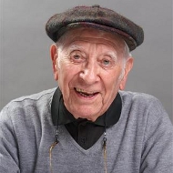 ANGLADE Jean, catégorie littérature régionaliste, présent au Salon du Livre de Royat Chamalières.