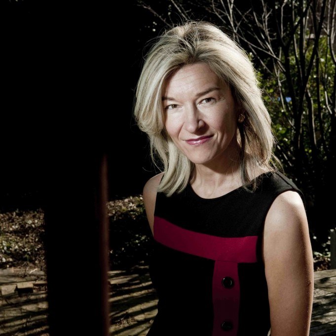 Portrait de Cécilia DUTTER - autrice présente au Salon du Livre de Royat-Chamalières 2019