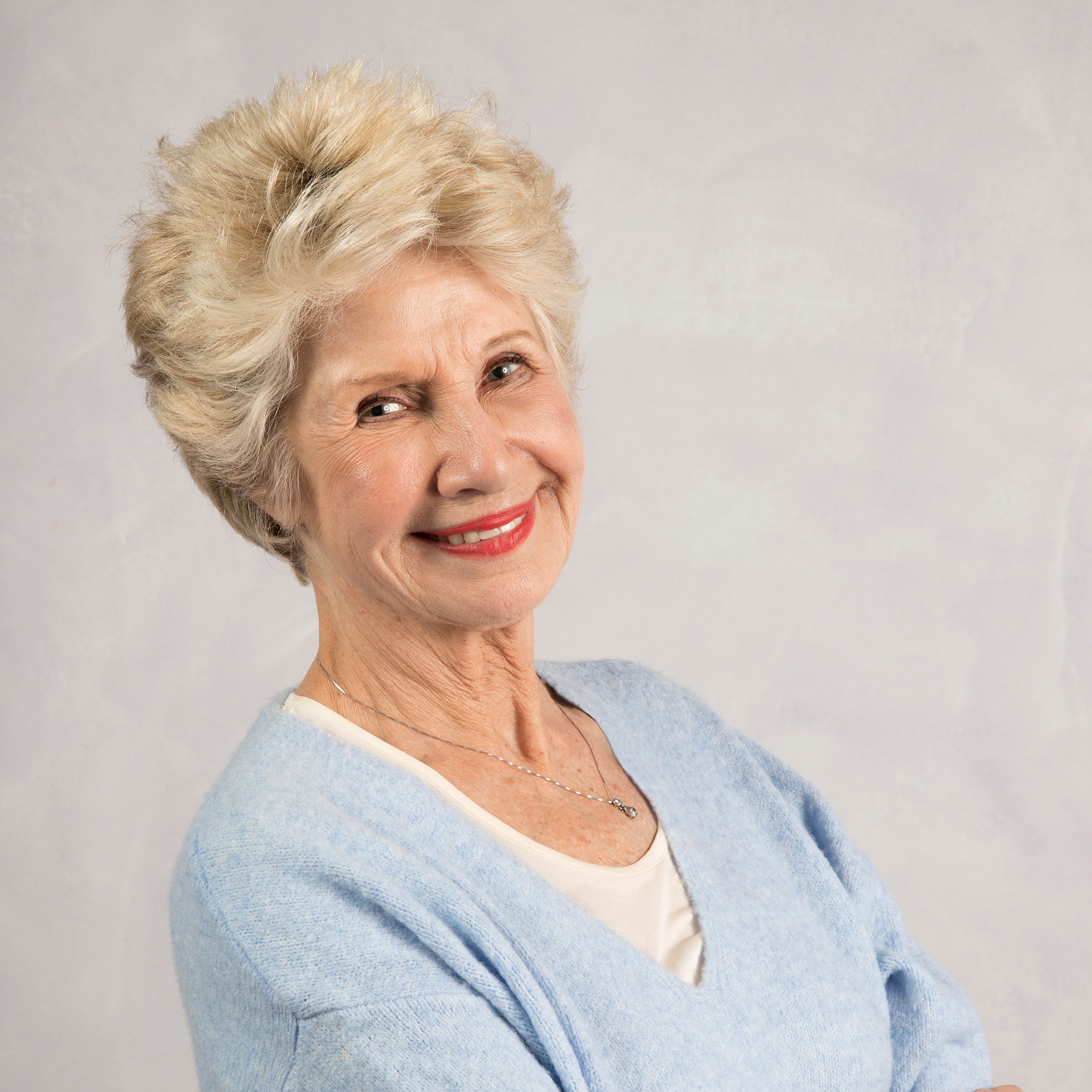 Portrait de Danièle GILBERT - autrice présente au Salon du Livre de Royat-Chamalières 2019