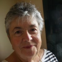 Portrait de Mireille PLUCHARD - autrice présente au Salon du Livre de Royat-Chamalières 2019