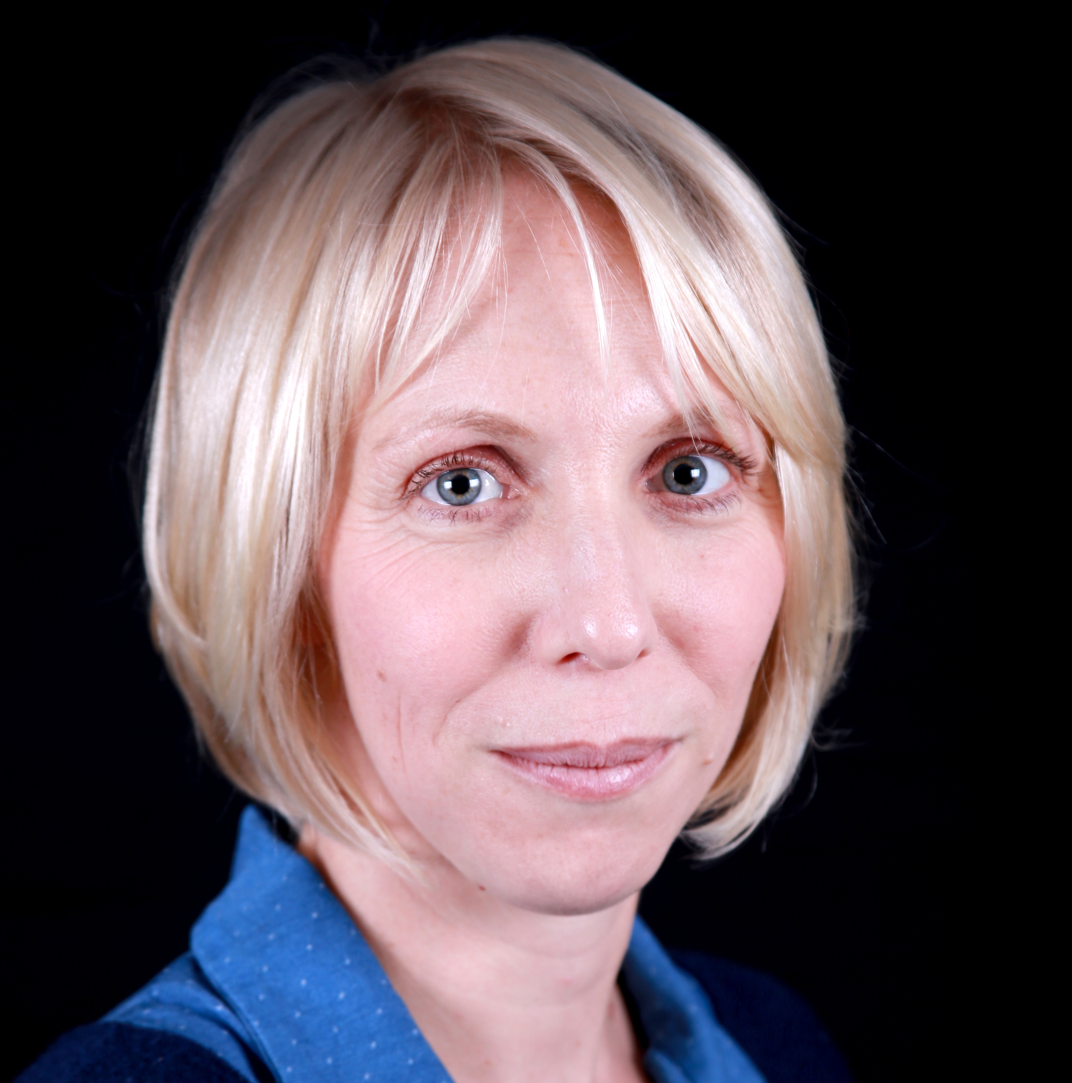 Portrait de Julie GAUCHER - autrice présente au Salon du Livre de Royat-Chamalières 2019