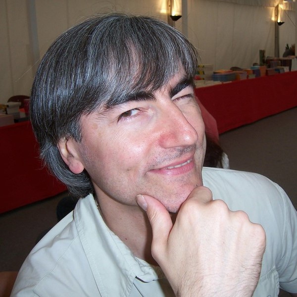 Portrait d'Arthur TÉNOR - auteur présent au Salon du Livre de Royat-Chamalières 2020