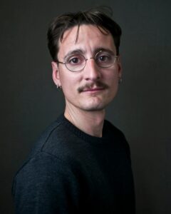 Pierre Adrian, catégorie littérature moderne et contemporaine, présent le samedi 3 et dimanche 4 octobre au 13ème Salon du Livre de Royat-Chamalières (2026)