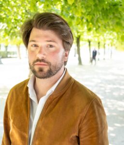 Louis Michaud, catégorie littérature moderne et contemporaine, présent le samedi 3 et dimanche 4 octobre au 13ème Salon du Livre de Royat-Chamalières (2026)