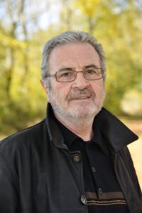 René Pagis, catégorie littérature moderne et contemporaine, présent le samedi 3 et dimanche 4 octobre au 13ème Salon du Livre de Royat-Chamalières (2026)