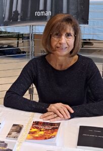 Luna Vicentino, catégorie littérature moderne et contemporaine, présente le samedi 3 et dimanche 4 octobre au 13ème Salon du Livre de Royat-Chamalières (2026)